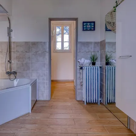 La Tartane - Maison Climatisee Proche Holiday home Toulon